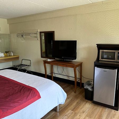 Daniel Boone Motor Inn Пайквилл Экстерьер фото