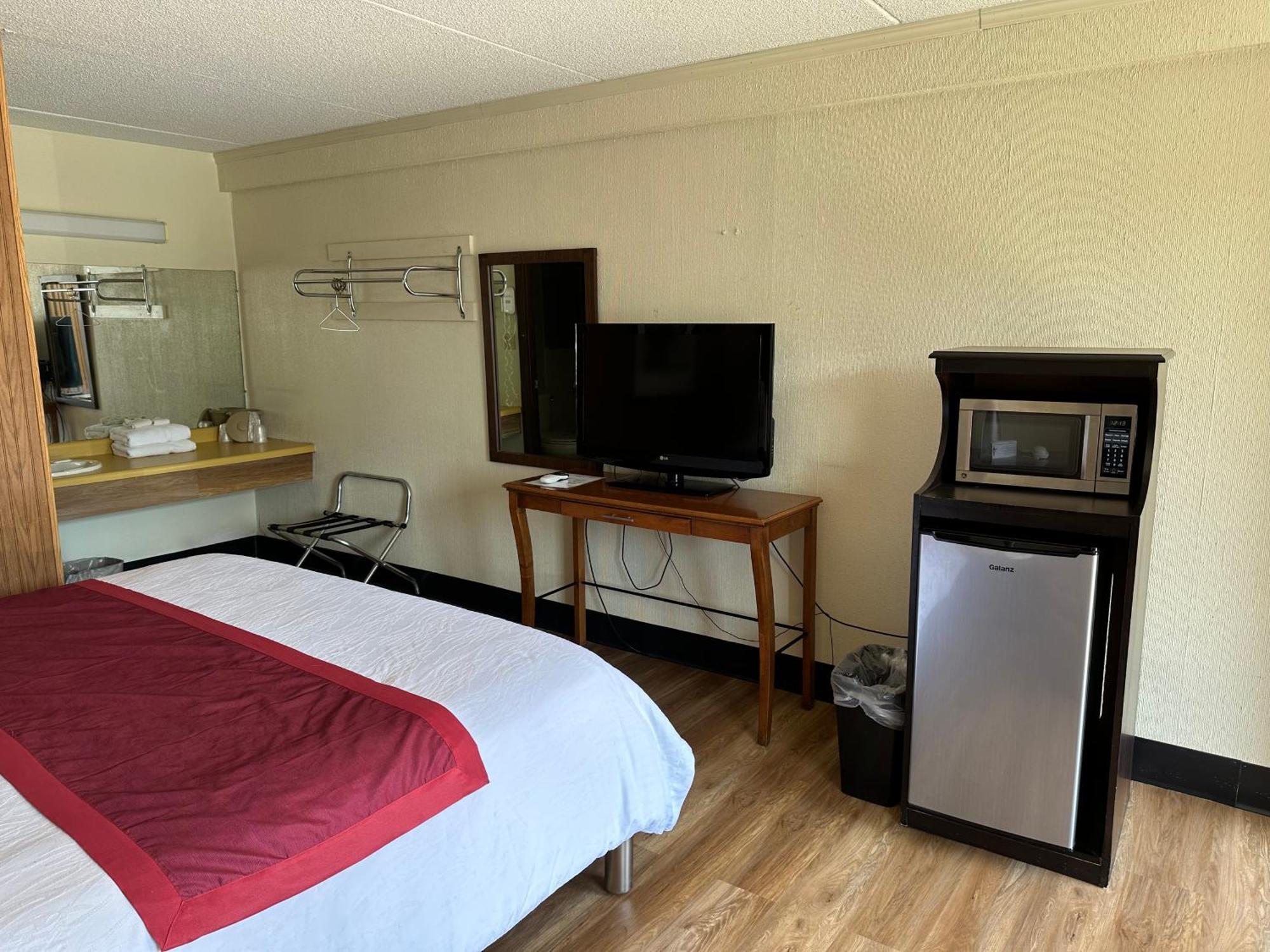 Daniel Boone Motor Inn Пайквилл Экстерьер фото